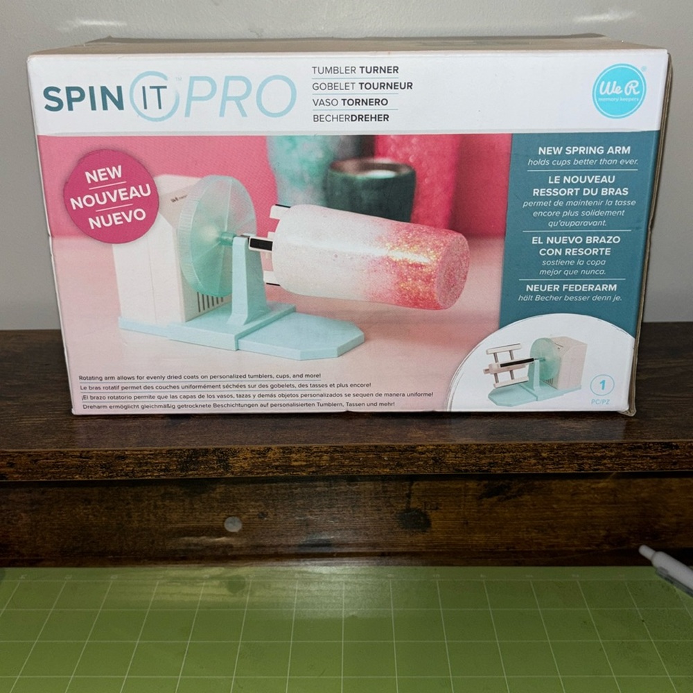 BNIB Tumbler Turner